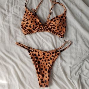 Leopard print bikini set